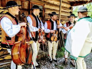 Wielkanoc w górach kapela góralska